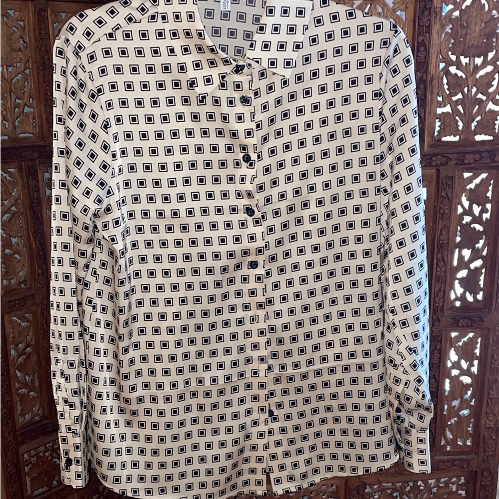Maison d’ Amelie Geometric Patterned Button-Up Shirt women’s size small